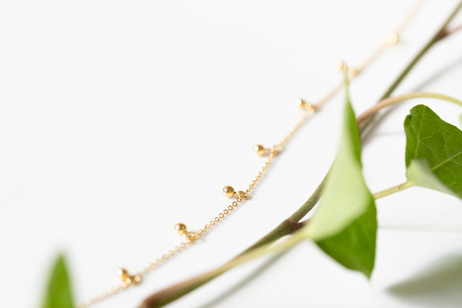 Gold Small Circle Pendants Necklace